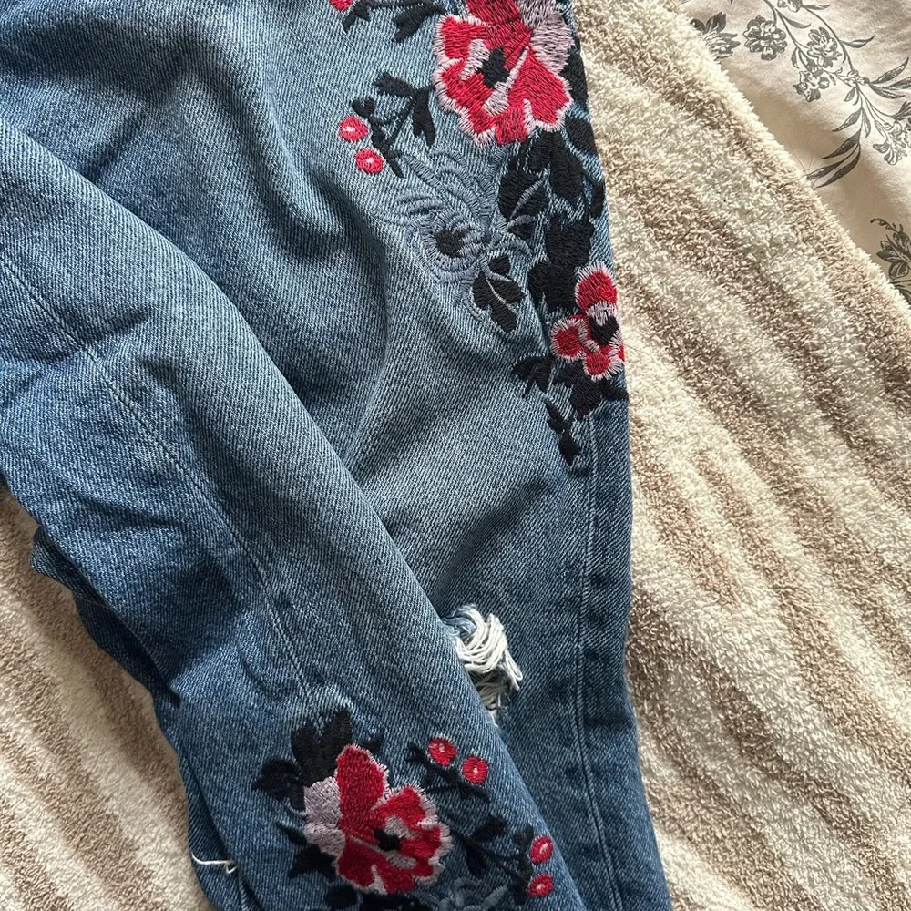 LOGG denim - Picture 2 of 3